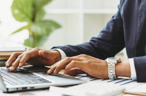 ベンダーロックインされたSaaSの内製化